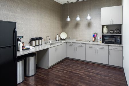 08-20-CW-T15 Conf Ctr Kit - 0125.jpg